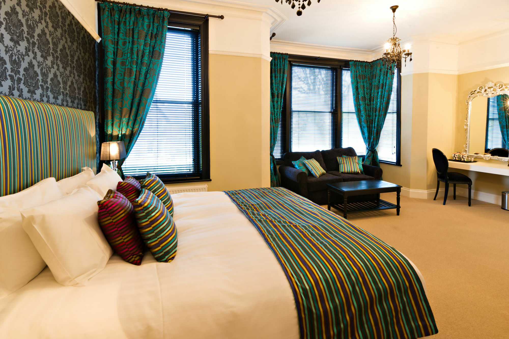 מלון הרוגייט The Grafton מראה חיצוני תמונה A room at the hotel
