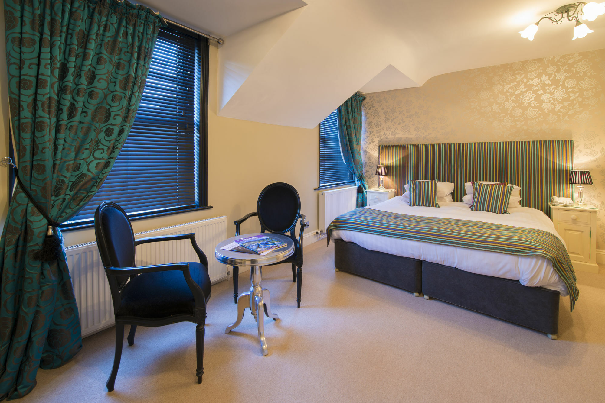 מלון הרוגייט The Grafton מראה חיצוני תמונה A bedroom at the hotel